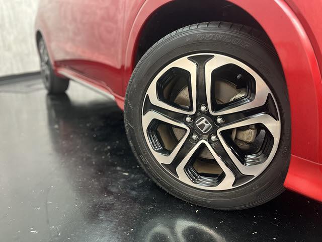 ヴェゼル ハイブリッドＺ・ホンダセンシング　純正ナビ　フルセグＴＶ　ＥＴＣ　ドライブレコーダー　バックカメラ　ＣＭＢＳ　ＬＥＤヘッドライト　プッシュスタート　キーフリー　ルーフレール　シートヒーター　クルーズコントロール（30枚目）