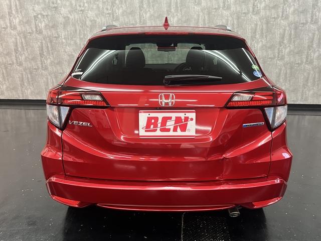 ヴェゼル ハイブリッドＺ・ホンダセンシング　純正ナビ　フルセグＴＶ　ＥＴＣ　ドライブレコーダー　バックカメラ　ＣＭＢＳ　ＬＥＤヘッドライト　プッシュスタート　キーフリー　ルーフレール　シートヒーター　クルーズコントロール（36枚目）