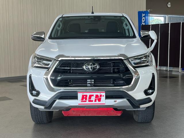 ハイラックス Ｚ　Ｚ＿４ＷＤ＿ＴＲＤパーツ＿純正ナビ＿バックカメラ／フルセグＴＶ／ｂｌｕｅｔｏｏｔｈ　ドライブレコーダー　純正アルミホイール　スマートキー　クルーズコントロール　プッシュスタート（2枚目）