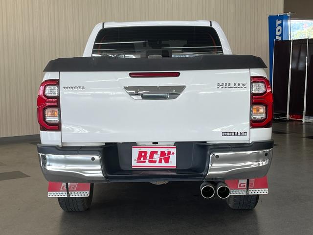 ハイラックス Ｚ　Ｚ＿４ＷＤ＿ＴＲＤパーツ＿純正ナビ＿バックカメラ／フルセグＴＶ／ｂｌｕｅｔｏｏｔｈ　ドライブレコーダー　純正アルミホイール　スマートキー　クルーズコントロール　プッシュスタート（7枚目）