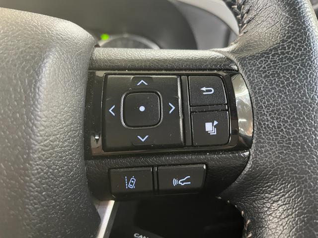 ハイラックス Ｚ　Ｚ＿４ＷＤ＿ＴＲＤパーツ＿純正ナビ＿バックカメラ／フルセグＴＶ／ｂｌｕｅｔｏｏｔｈ　ドライブレコーダー　純正アルミホイール　スマートキー　クルーズコントロール　プッシュスタート（17枚目）