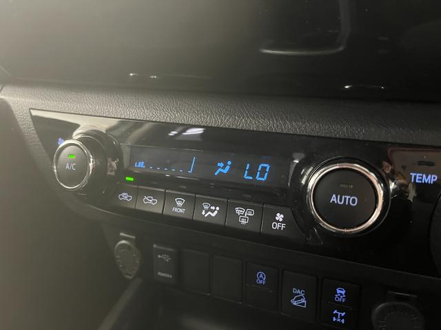 ハイラックス Ｚ　Ｚ＿４ＷＤ＿ＴＲＤパーツ＿純正ナビ＿バックカメラ／フルセグＴＶ／ｂｌｕｅｔｏｏｔｈ　ドライブレコーダー　純正アルミホイール　スマートキー　クルーズコントロール　プッシュスタート（24枚目）