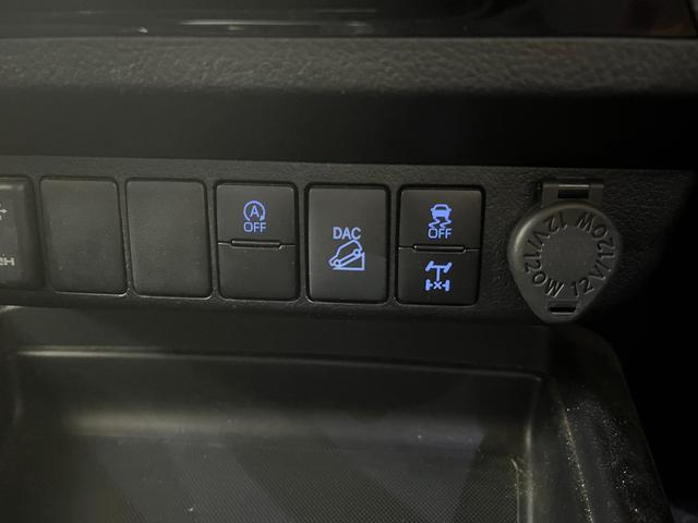 ハイラックス Ｚ　Ｚ＿４ＷＤ＿ＴＲＤパーツ＿純正ナビ＿バックカメラ／フルセグＴＶ／ｂｌｕｅｔｏｏｔｈ　ドライブレコーダー　純正アルミホイール　スマートキー　クルーズコントロール　プッシュスタート（26枚目）