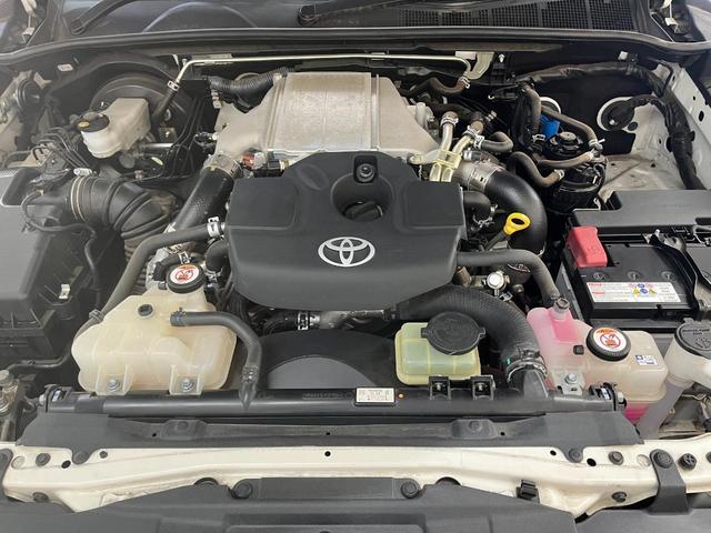 ハイラックス Ｚ　Ｚ＿４ＷＤ＿ＴＲＤパーツ＿純正ナビ＿バックカメラ／フルセグＴＶ／ｂｌｕｅｔｏｏｔｈ　ドライブレコーダー　純正アルミホイール　スマートキー　クルーズコントロール　プッシュスタート（49枚目）