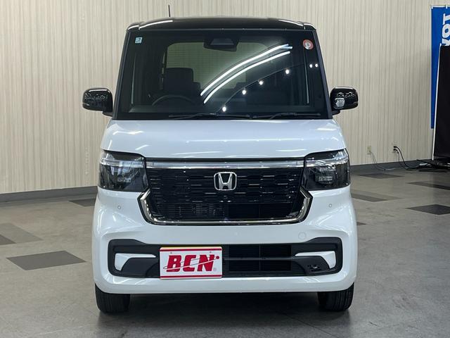 Ｎ－ＢＯＸカスタム ターボコーディネートスタイル　届出済未使用車　４ＷＤ　ターボ　コーディネートスタイル　ホンダセンシング　ナビ装着パッケージ　両側パワースライドドア　ＬＥＤヘッドライト　シートヒーター　電動パーキング　アダプティブクルコン　ＡＷ（2枚目）
