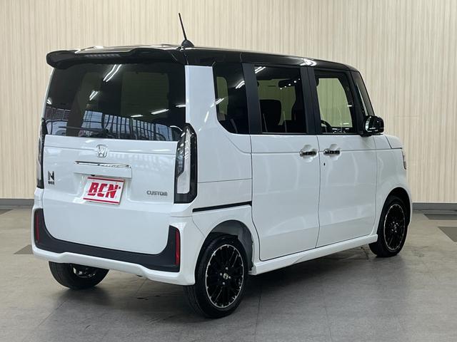Ｎ－ＢＯＸカスタム ターボコーディネートスタイル　届出済未使用車　４ＷＤ　ターボ　コーディネートスタイル　ホンダセンシング　ナビ装着パッケージ　両側パワースライドドア　ＬＥＤヘッドライト　シートヒーター　電動パーキング　アダプティブクルコン　ＡＷ（5枚目）