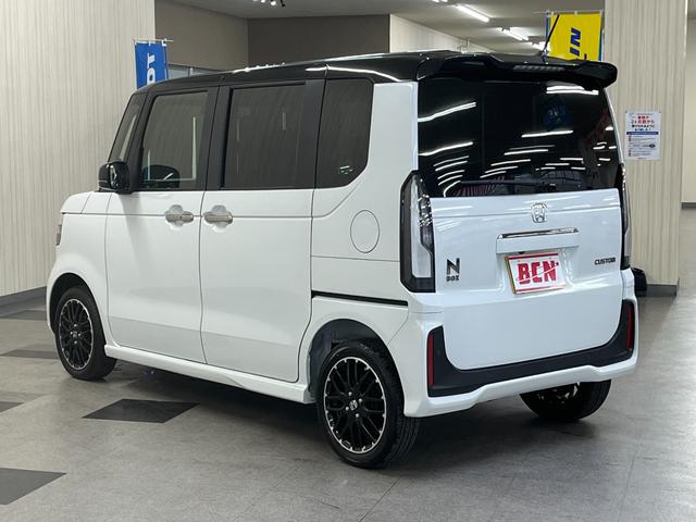 Ｎ－ＢＯＸカスタム ターボコーディネートスタイル　届出済未使用車　４ＷＤ　ターボ　コーディネートスタイル　ホンダセンシング　ナビ装着パッケージ　両側パワースライドドア　ＬＥＤヘッドライト　シートヒーター　電動パーキング　アダプティブクルコン　ＡＷ（7枚目）