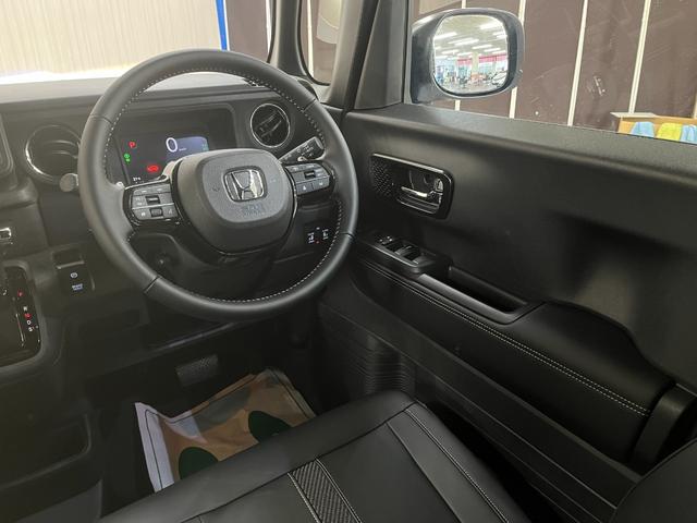 Ｎ－ＢＯＸカスタム ターボコーディネートスタイル　届出済未使用車　４ＷＤ　ターボ　コーディネートスタイル　ホンダセンシング　ナビ装着パッケージ　両側パワースライドドア　ＬＥＤヘッドライト　シートヒーター　電動パーキング　アダプティブクルコン　ＡＷ（12枚目）