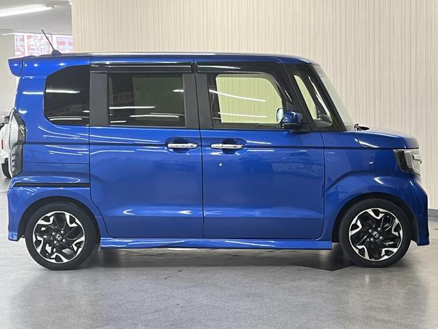 N-BOXカスタム G・EXターボホンダセンシング カスタムG-EXターボセンシング_両側パワースライドドア_社外ナビ/フルセグTV/bluetooth/バックカメラ スマートキー ステアリングスイッチ オートライト(5枚目)