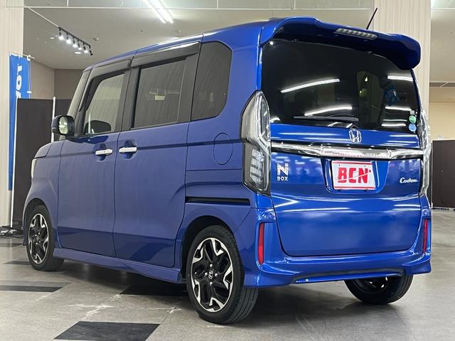 N-BOXカスタム G・EXターボホンダセンシング カスタムG-EXターボセンシング_両側パワースライドドア_社外ナビ/フルセグTV/bluetooth/バックカメラ スマートキー ステアリングスイッチ オートライト(8枚目)