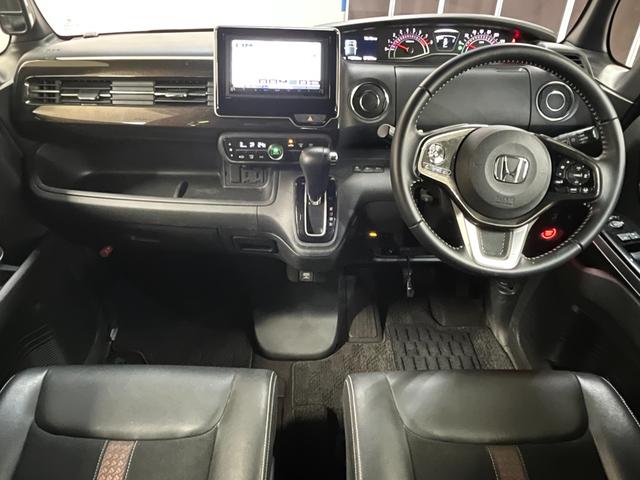 N-BOXカスタム G・EXターボホンダセンシング カスタムG-EXターボセンシング_両側パワースライドドア_社外ナビ/フルセグTV/bluetooth/バックカメラ スマートキー ステアリングスイッチ オートライト(20枚目)