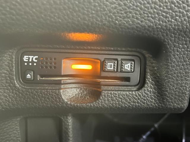 N-BOXカスタム G・EXターボホンダセンシング カスタムG-EXターボセンシング_両側パワースライドドア_社外ナビ/フルセグTV/bluetooth/バックカメラ スマートキー ステアリングスイッチ オートライト(30枚目)