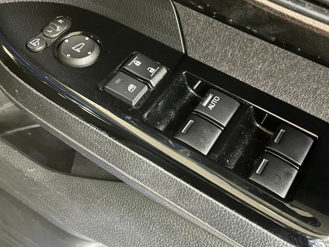 N-BOXカスタム G・EXターボホンダセンシング カスタムG-EXターボセンシング_両側パワースライドドア_社外ナビ/フルセグTV/bluetooth/バックカメラ スマートキー ステアリングスイッチ オートライト(37枚目)