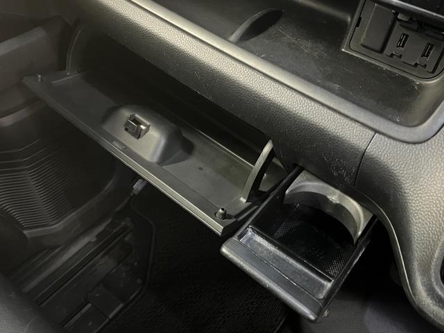 N-BOXカスタム G・EXターボホンダセンシング カスタムG-EXターボセンシング_両側パワースライドドア_社外ナビ/フルセグTV/bluetooth/バックカメラ スマートキー ステアリングスイッチ オートライト(40枚目)