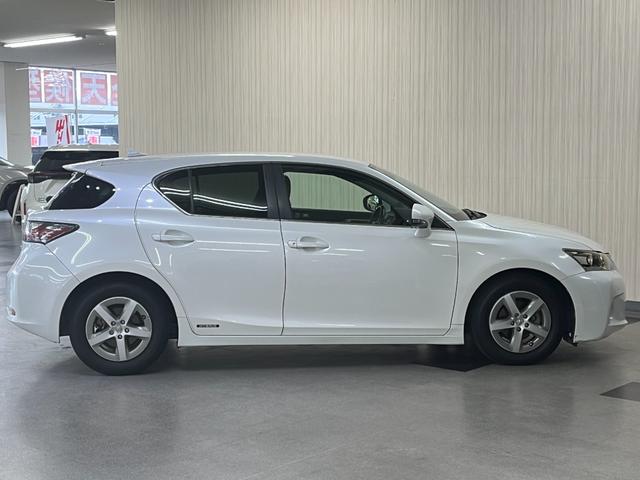 CT CT200h 200h 純正アルミホイール フォグランプ HDDナビ/バックカメラ シートヒーター ステアリングスイッチ プッシュスタート スマートキー 電動格納ミラー パドルシフト ETC(5枚目)