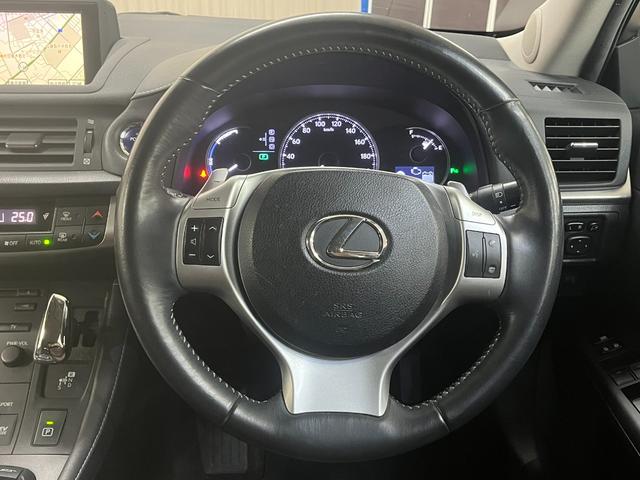 CT CT200h 200h 純正アルミホイール フォグランプ HDDナビ/バックカメラ シートヒーター ステアリングスイッチ プッシュスタート スマートキー 電動格納ミラー パドルシフト ETC(24枚目)