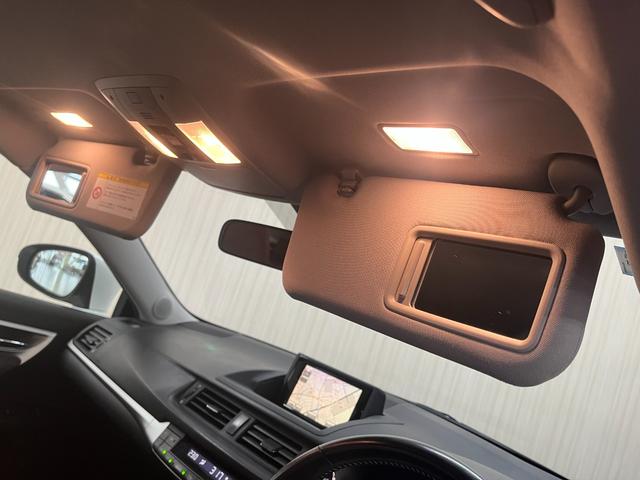 CT CT200h 200h 純正アルミホイール フォグランプ HDDナビ/バックカメラ シートヒーター ステアリングスイッチ プッシュスタート スマートキー 電動格納ミラー パドルシフト ETC(45枚目)