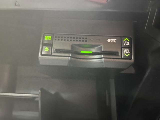 CT CT200h 200h 純正アルミホイール フォグランプ HDDナビ/バックカメラ シートヒーター ステアリングスイッチ プッシュスタート スマートキー 電動格納ミラー パドルシフト ETC(48枚目)