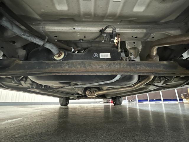 ワゴンRスティングレー ハイブリッドT スティングレーハイブリッドT_全方位モニター セーフティサポート 純正ナビ/bluetooth/フルセグTV ドライブレコーダー シートヒーター 純正アルミホイール スマートキー ステアリングスイッチ(9枚目)