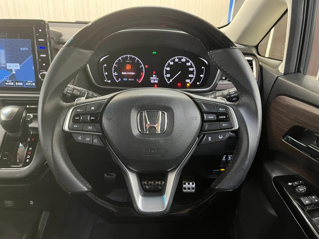 オデッセイ アブソルート アブソルート_10インチメモリーナビ/フルセグTV/全方位モニター_11.6インチリアモニター 純正アルミホイール LEDヘッドライト ステアリングスイッチ ETC スマートキー(13枚目)