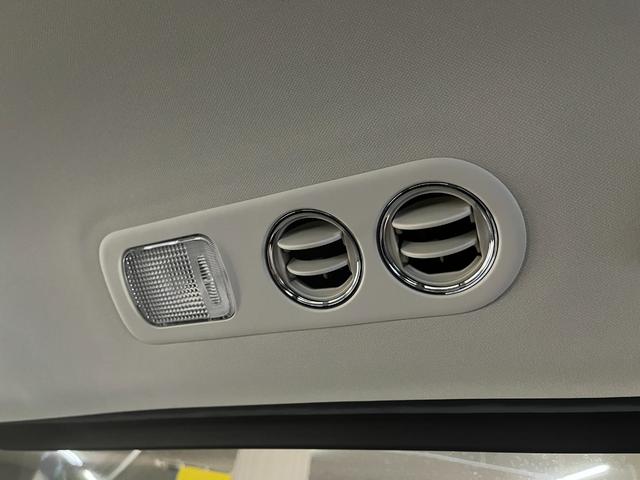 オデッセイ アブソルート アブソルート_10インチメモリーナビ/フルセグTV/全方位モニター_11.6インチリアモニター 純正アルミホイール LEDヘッドライト ステアリングスイッチ ETC スマートキー(16枚目)