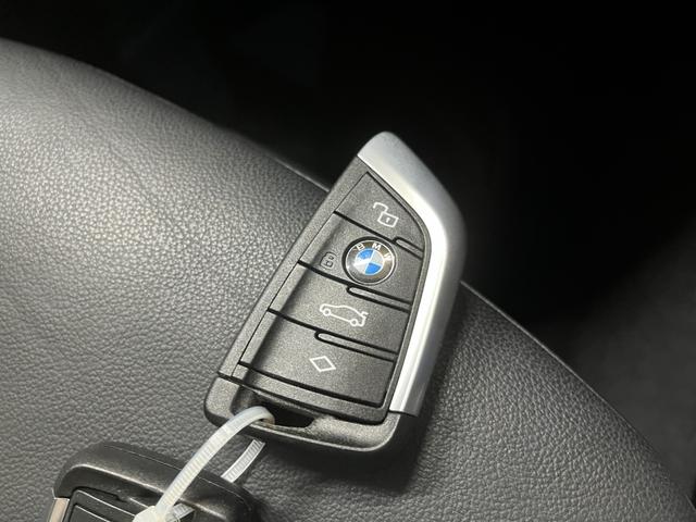 X3 xDrive 20d Mスポーツ X3-xDrive20d-Mスポーツ_4WD ガラスルーフ 全方位モニター レザーシート 純正アルミホイール プッシュスタート スマートキー ドライブレコーダー ETC2.0 ステアリングスイッチ(25枚目)
