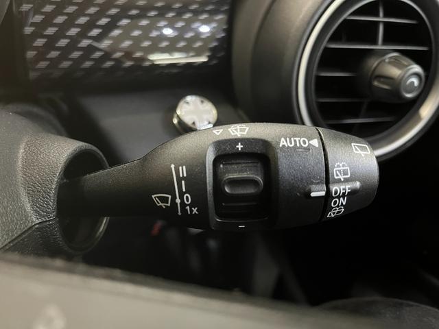 ＭＩＮＩ 　クーパーＳ＿純正前後ドライブレコーダー＿純正ナビ／フルセグＴＶ＿バックカメラ　フォグランプ　純正アルミホイール　トノカバー　スマートキー　オートライト　電動格納ミラー　ＬＥＤヘッドライト（15枚目）