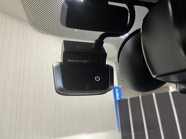 ＭＩＮＩ 　クーパーＳ＿純正前後ドライブレコーダー＿純正ナビ／フルセグＴＶ＿バックカメラ　フォグランプ　純正アルミホイール　トノカバー　スマートキー　オートライト　電動格納ミラー　ＬＥＤヘッドライト（22枚目）