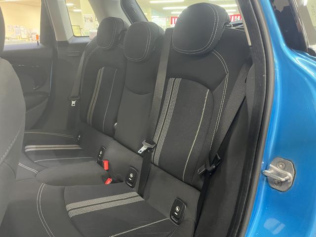 ＭＩＮＩ 　クーパーＳ＿純正前後ドライブレコーダー＿純正ナビ／フルセグＴＶ＿バックカメラ　フォグランプ　純正アルミホイール　トノカバー　スマートキー　オートライト　電動格納ミラー　ＬＥＤヘッドライト（31枚目）