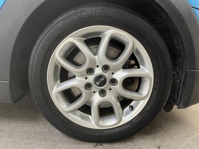 ＭＩＮＩ 　クーパーＳ＿純正前後ドライブレコーダー＿純正ナビ／フルセグＴＶ＿バックカメラ　フォグランプ　純正アルミホイール　トノカバー　スマートキー　オートライト　電動格納ミラー　ＬＥＤヘッドライト（41枚目）