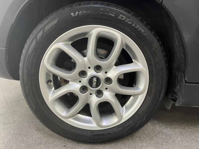 ＭＩＮＩ 　クーパーＳ＿純正前後ドライブレコーダー＿純正ナビ／フルセグＴＶ＿バックカメラ　フォグランプ　純正アルミホイール　トノカバー　スマートキー　オートライト　電動格納ミラー　ＬＥＤヘッドライト（42枚目）