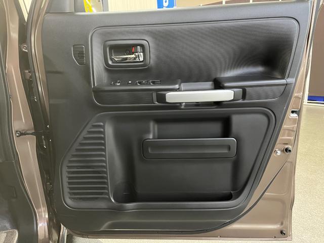 スペーシアギア マイスタイル　マイスタイル＿８インチナビ／フルセグＴＶ／ｂｌｕｅｔｏｏｔｈ＿全方位モニター　ドライブレコーダー　ステアリングスイッチ　クルーズコントロール　両側パワースライドドア　ＥＴＣ　ＬＥＤヘッドライト（52枚目）