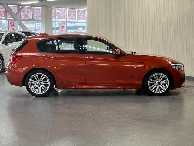 １シリーズ １１８ｉ　Ｍスポーツ　１１８ｉ－Ｍスポーツ＿純正ナビ＿バックカメラ＿純正アルミホイール　ステアリングスイッチ　電動格納ミラー　フォグランプ　プッシュスタート　スマートキー　ＬＥＤヘッドライト　クルーズコントロール（8枚目）