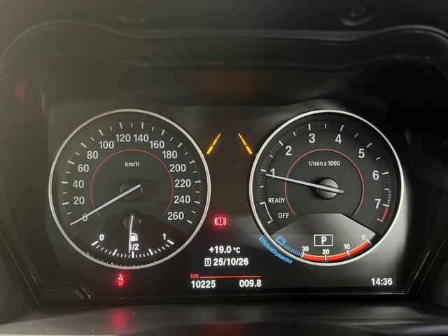 １シリーズ １１８ｉ　Ｍスポーツ　１１８ｉ－Ｍスポーツ＿純正ナビ＿バックカメラ＿純正アルミホイール　ステアリングスイッチ　電動格納ミラー　フォグランプ　プッシュスタート　スマートキー　ＬＥＤヘッドライト　クルーズコントロール（14枚目）