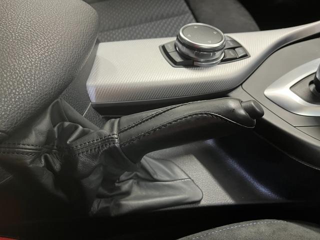 １シリーズ １１８ｉ　Ｍスポーツ　１１８ｉ－Ｍスポーツ＿純正ナビ＿バックカメラ＿純正アルミホイール　ステアリングスイッチ　電動格納ミラー　フォグランプ　プッシュスタート　スマートキー　ＬＥＤヘッドライト　クルーズコントロール（27枚目）