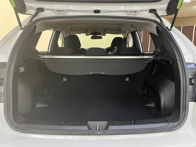 インプレッサスポーツ ＳＴＩスポーツ　ＳＴＩスポーツ＿４ＷＤ＿ＳＴＩエアロパーツ／マフラー／リアスポイラー　ステアリングスイッチ　純正ＳＤナビ／フルセグＴＶ／ｂｌｕｅｔｏｏｔｈ／バックカメラ　ＥＴＣ　スマートキー　純正アルミホイール（40枚目）