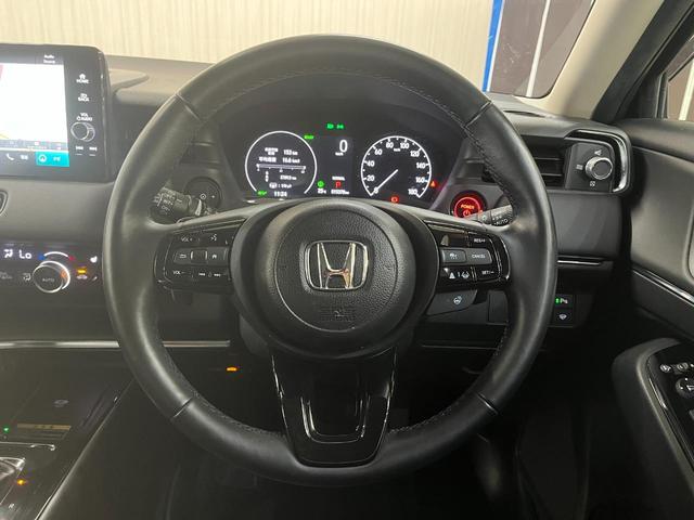 ヴェゼル ｅ：ＨＥＶ　Ｚ　ハイブリッドｅＨＥＶ－Ｚ＿純正ナビ／フルセグＴＶ／ｂｌｕｅｔｏｏｔｈ／バックカメラ＿ワイヤレス充電　ドライブレコーダー　ＥＴＣ２．０　ステアリングスイッチ　スマートキー　シートヒーター　純正アルミ（16枚目）