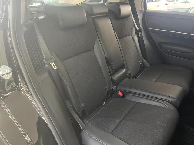 ヴェゼル ｅ：ＨＥＶ　Ｚ　ハイブリッドｅＨＥＶ－Ｚ＿純正ナビ／フルセグＴＶ／ｂｌｕｅｔｏｏｔｈ／バックカメラ＿ワイヤレス充電　ドライブレコーダー　ＥＴＣ２．０　ステアリングスイッチ　スマートキー　シートヒーター　純正アルミ（40枚目）