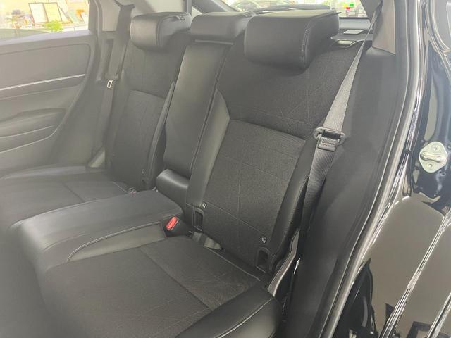 ヴェゼル ｅ：ＨＥＶ　Ｚ　ハイブリッドｅＨＥＶ－Ｚ＿純正ナビ／フルセグＴＶ／ｂｌｕｅｔｏｏｔｈ／バックカメラ＿ワイヤレス充電　ドライブレコーダー　ＥＴＣ２．０　ステアリングスイッチ　スマートキー　シートヒーター　純正アルミ（41枚目）