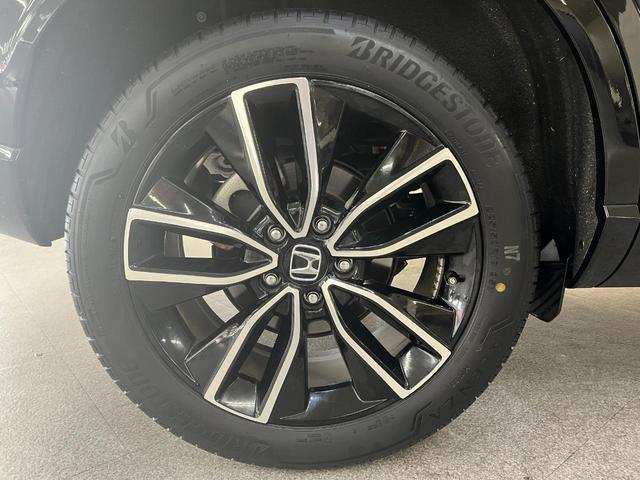 ヴェゼル ｅ：ＨＥＶ　Ｚ　ハイブリッドｅＨＥＶ－Ｚ＿純正ナビ／フルセグＴＶ／ｂｌｕｅｔｏｏｔｈ／バックカメラ＿ワイヤレス充電　ドライブレコーダー　ＥＴＣ２．０　ステアリングスイッチ　スマートキー　シートヒーター　純正アルミ（52枚目）