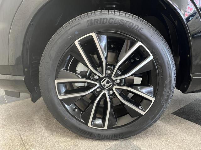 ヴェゼル ｅ：ＨＥＶ　Ｚ　ハイブリッドｅＨＥＶ－Ｚ＿純正ナビ／フルセグＴＶ／ｂｌｕｅｔｏｏｔｈ／バックカメラ＿ワイヤレス充電　ドライブレコーダー　ＥＴＣ２．０　ステアリングスイッチ　スマートキー　シートヒーター　純正アルミ（54枚目）