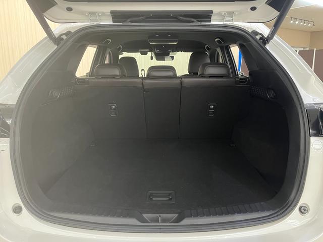 ＣＸ－５ ２５Ｓ　エクスクルーシブモード　２５Ｓエクスクルーシブモード＿３６０ビューＢＯＳＥ　ＬＥＤヘッドライト　純正アルミホイール　パワーバックドア　パワーシート　純正ナビ／ｂｌｕｅｔｏｏｔｈ／フルセグＴＶ　パドルシフト　ハンドルヒーター（39枚目）