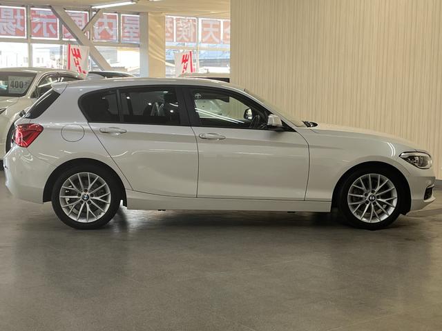 1シリーズ 118i ファッショニスタ 118iファッショニスタ__レザーシート_純正ナビ/bluetooth/バックカメラ 純正アルミホイール LEDヘッドライト パワーシート スマートキー シートヒーター ステアリングスイッチ(8枚目)