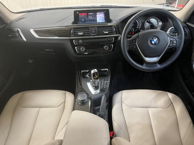 1シリーズ 118i ファッショニスタ 118iファッショニスタ__レザーシート_純正ナビ/bluetooth/バックカメラ 純正アルミホイール LEDヘッドライト パワーシート スマートキー シートヒーター ステアリングスイッチ(9枚目)