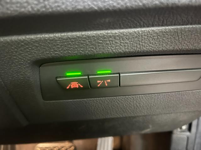 1シリーズ 118i ファッショニスタ 118iファッショニスタ__レザーシート_純正ナビ/bluetooth/バックカメラ 純正アルミホイール LEDヘッドライト パワーシート スマートキー シートヒーター ステアリングスイッチ(21枚目)