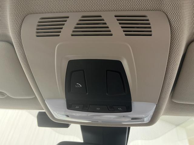 1シリーズ 118i ファッショニスタ 118iファッショニスタ__レザーシート_純正ナビ/bluetooth/バックカメラ 純正アルミホイール LEDヘッドライト パワーシート スマートキー シートヒーター ステアリングスイッチ(29枚目)