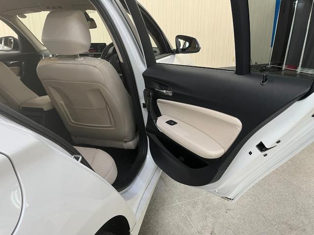 1シリーズ 118i ファッショニスタ 118iファッショニスタ__レザーシート_純正ナビ/bluetooth/バックカメラ 純正アルミホイール LEDヘッドライト パワーシート スマートキー シートヒーター ステアリングスイッチ(44枚目)