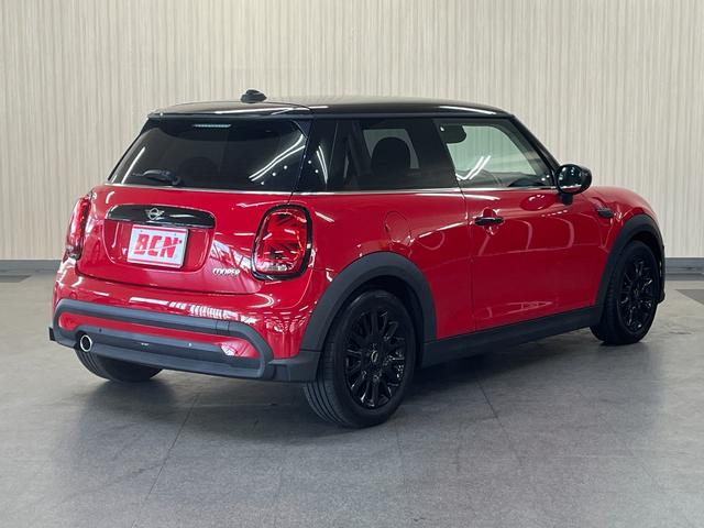 MINI クーパー_iストップ_純正ナビ/バックカメラ/bluetooth クリアランスソナー ステアリングスイッチ 電動格納ミラー ETC 純正アルミホイール LEDヘッドライト トノカバー(5枚目)