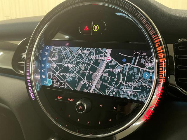 MINI クーパー_iストップ_純正ナビ/バックカメラ/bluetooth クリアランスソナー ステアリングスイッチ 電動格納ミラー ETC 純正アルミホイール LEDヘッドライト トノカバー(25枚目)