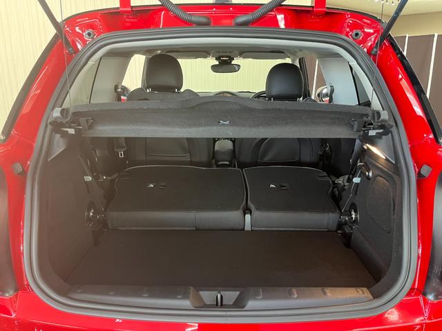 MINI クーパー_iストップ_純正ナビ/バックカメラ/bluetooth クリアランスソナー ステアリングスイッチ 電動格納ミラー ETC 純正アルミホイール LEDヘッドライト トノカバー(36枚目)